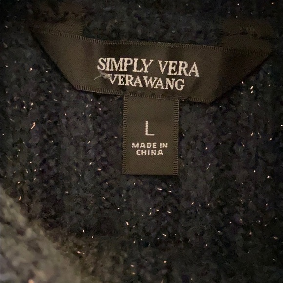 Woman’s Long Simply Vera sweater - Picture 7 of 8